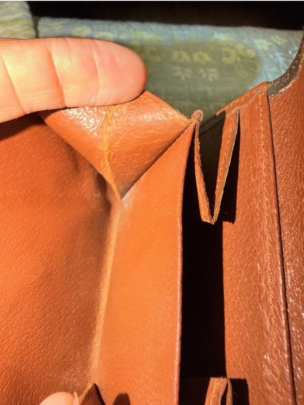 Louis Vuitton 100% authentic